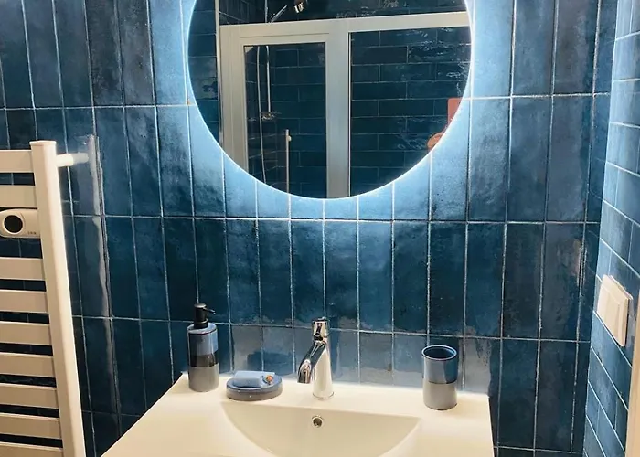 アパート Confort A ローレ