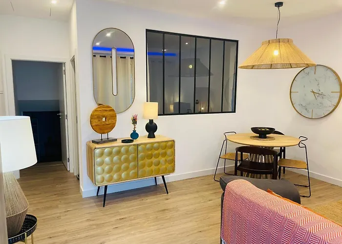 アパート Confort A ローレ